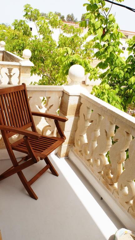 Hostal Bon Sol Sant Ferran de Ses Roques Zewnętrze zdjęcie