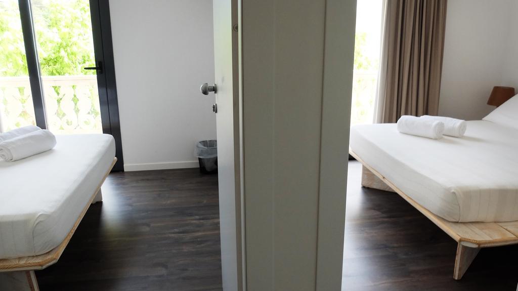 Hostal Bon Sol Sant Ferran de Ses Roques Zewnętrze zdjęcie